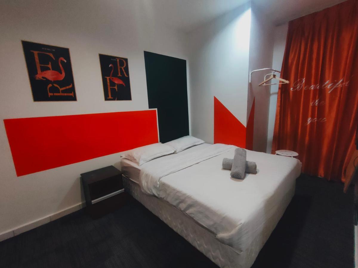 קלאנג Allbes Parklands Hotel מראה חיצוני תמונה
