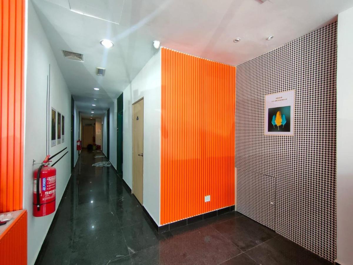 קלאנג Allbes Parklands Hotel מראה חיצוני תמונה