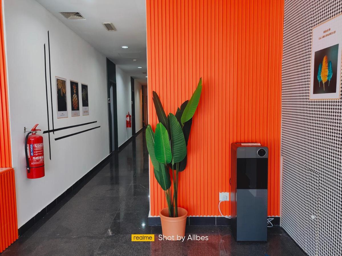 קלאנג Allbes Parklands Hotel מראה חיצוני תמונה